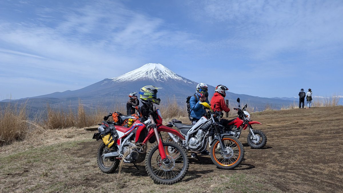 栗@黙示録 tweet media