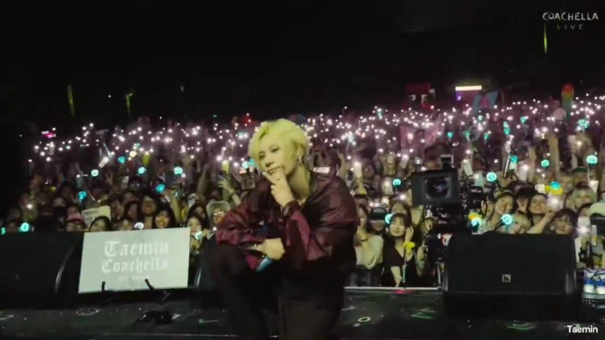 Zolshinee2min_5's tweet image. 260418 (19) Taemin Coachella 
Photo time 
#샤이니 #SHINee #태민 #Taemin