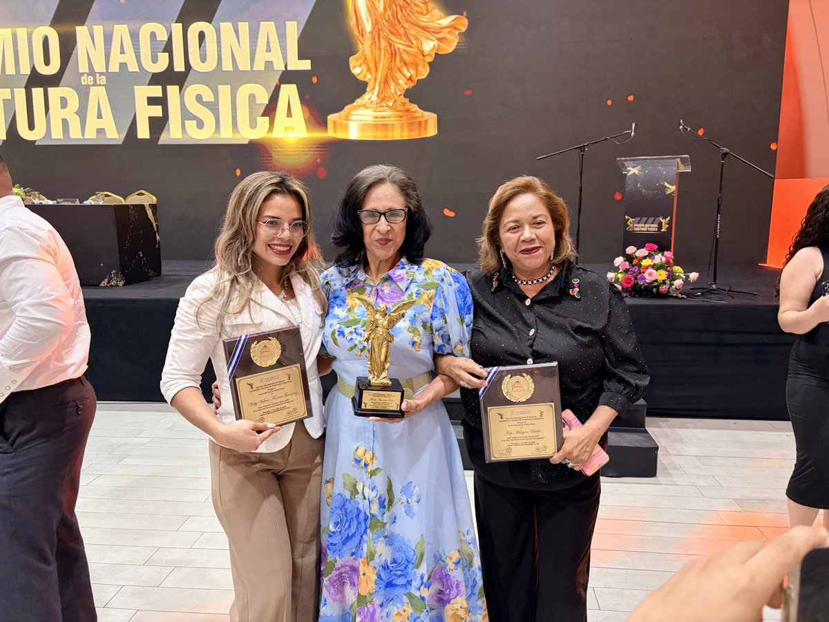 IND_Nicaragua's tweet image. El #IND realizó la gala #premio de la #culturafisica 2025 con más de 180 atletas galardonados. 

Seguimos premiando el esfuerzo de nuestros atletas más destacados. 
⚽️🏀🎱🏈⚾️🏓🥊