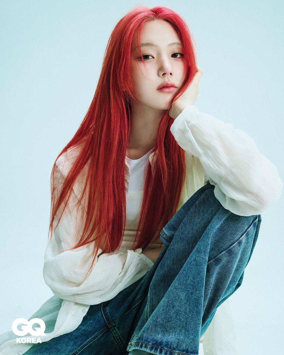 YEEUN tweet media