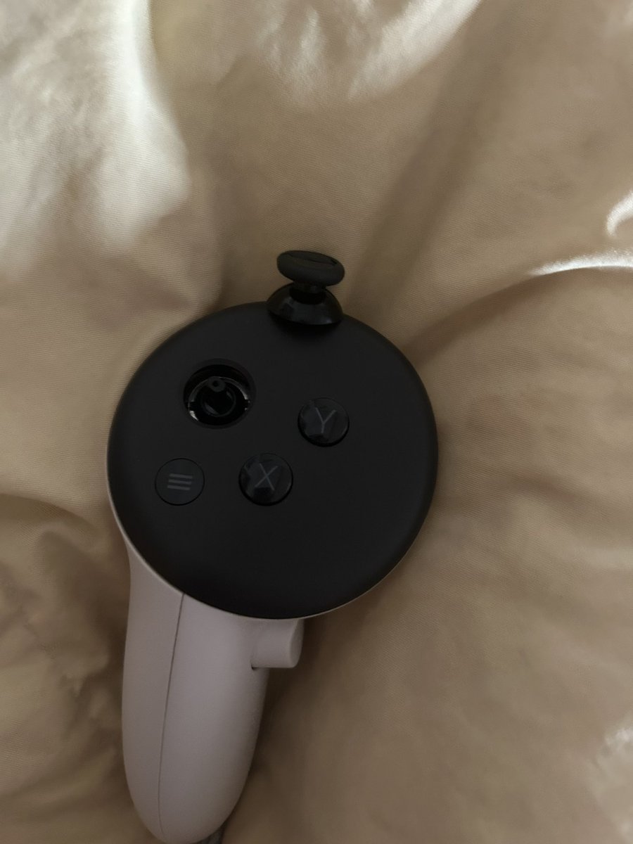 こーんふれーく tweet media