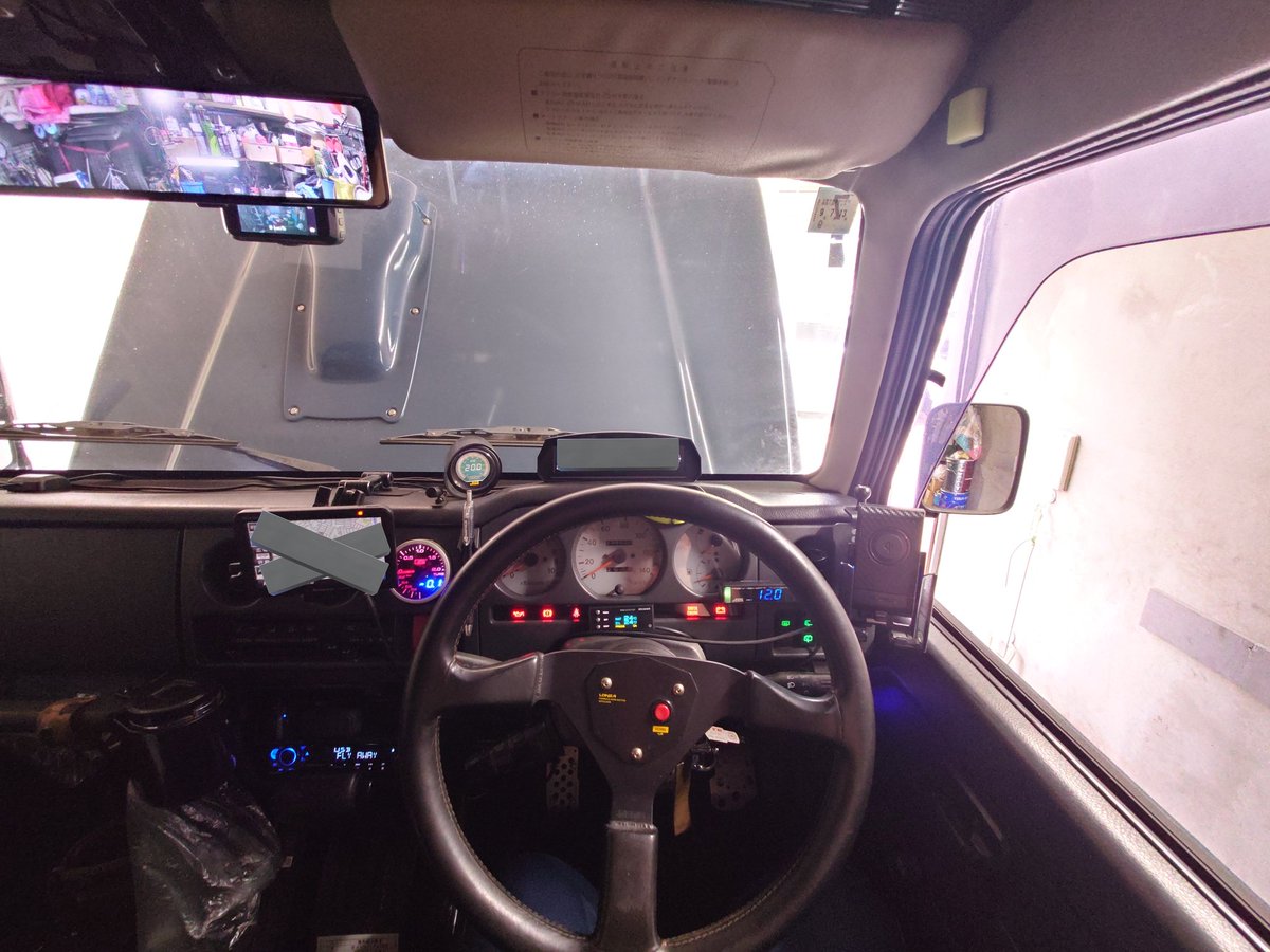 ピボットの油温水温油圧計付けたのでオートゲージくんを解雇した