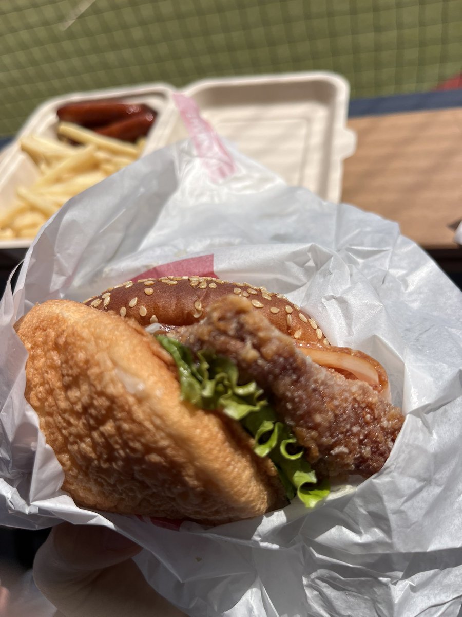 🍑‎🤍 tweet media