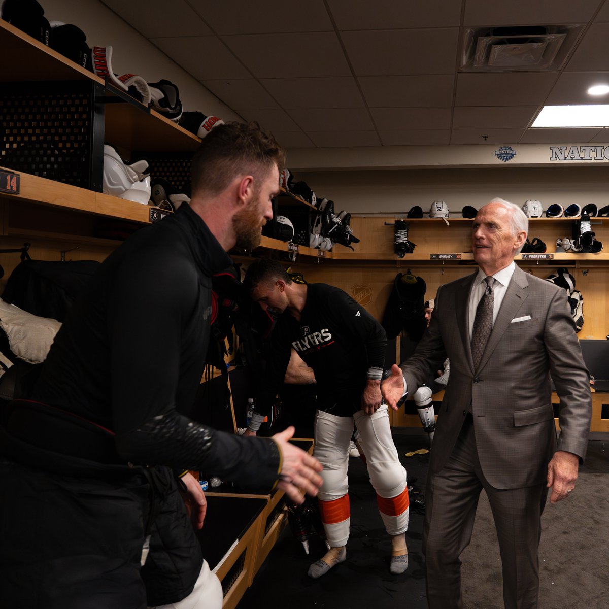 x - Philadelphia Flyers tweet media