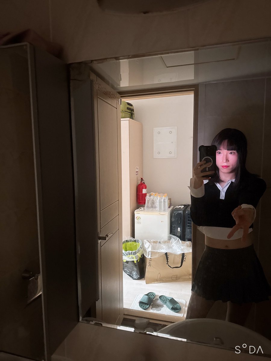 CD규리 tweet media