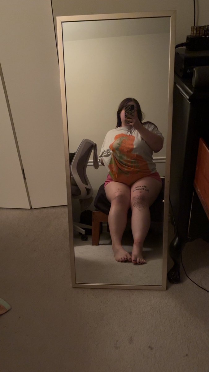 icarlydontcare's tweet photo. Another weak boy proving he can’t resist
#findom #simp #humiliation #goon #feetworshi̇p #goddessworship #cashcow #weaksissy https://t.co/cynoZWYfXJ