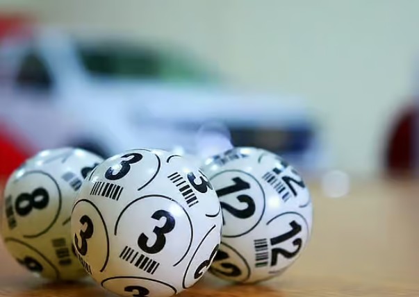 maagulf's tweet image. యూఏఈ లాటరీ: లక్కీ డే డ్రాలో 4,034 మందికి బహుమతులు..!!
#UAE #MaaGulf @maagulf #Lottery 

Read more&amp;gt;&amp;gt;maagulf.com/view/114414/la…