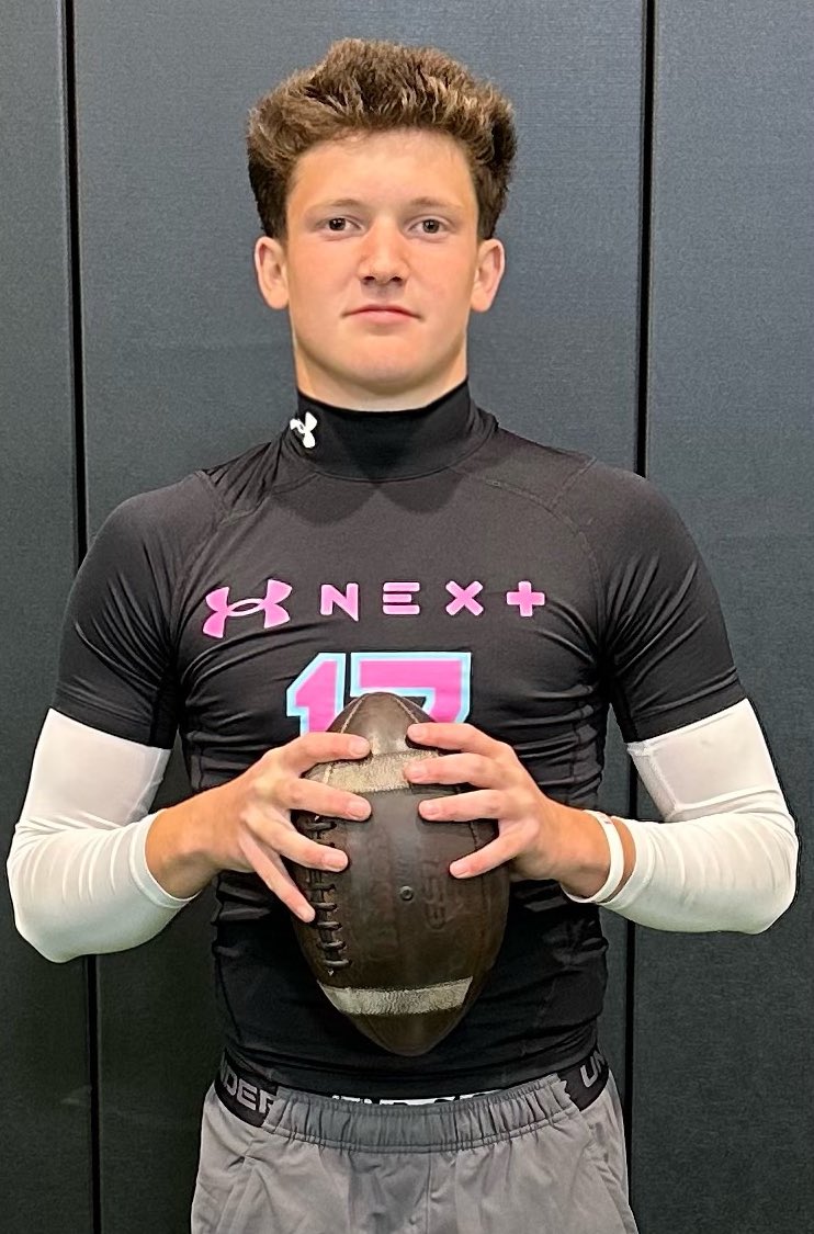 JamesShumway_QB's tweet image. Blessed to have competed as a  freshman at the UA All America Combine .  Loved throwing the top guys in the country.  #UANEXT #UAAllAmerican 

🙏: @TheUCReport @CraigHaubert @DemetricDWarren @TomLuginbill 

@SuteraCasey @WPallboys 
@CCHSFOOTBALL_ @PrepRedzoneUT   @SlingintheP