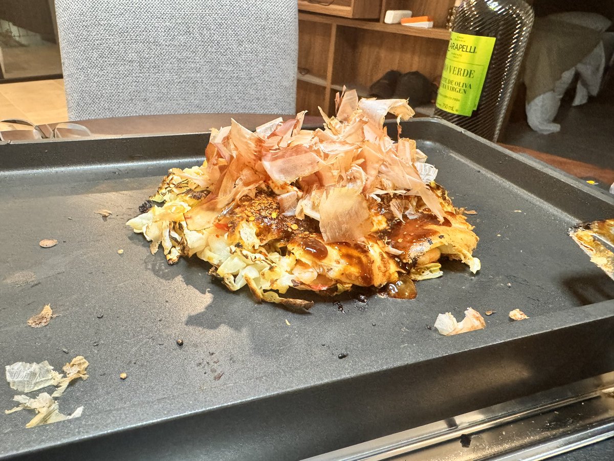 PEROLIN_T tweet media