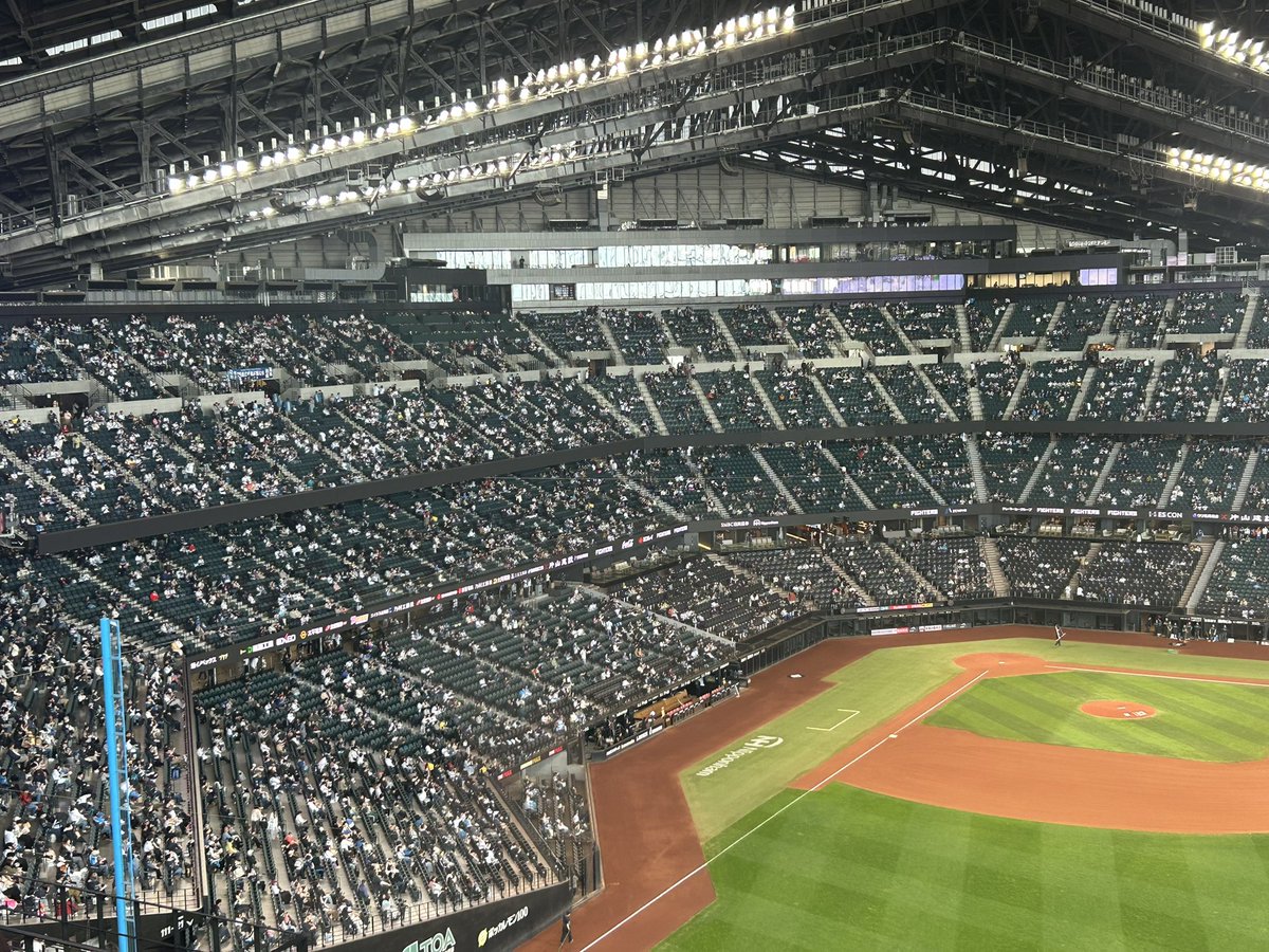 nwbaseball_ip8's tweet image. 今日引くほど人少ない…
開始30分まえでこれか…😭

#エスコン
#ファイターズ
#fighters
#lovefighters