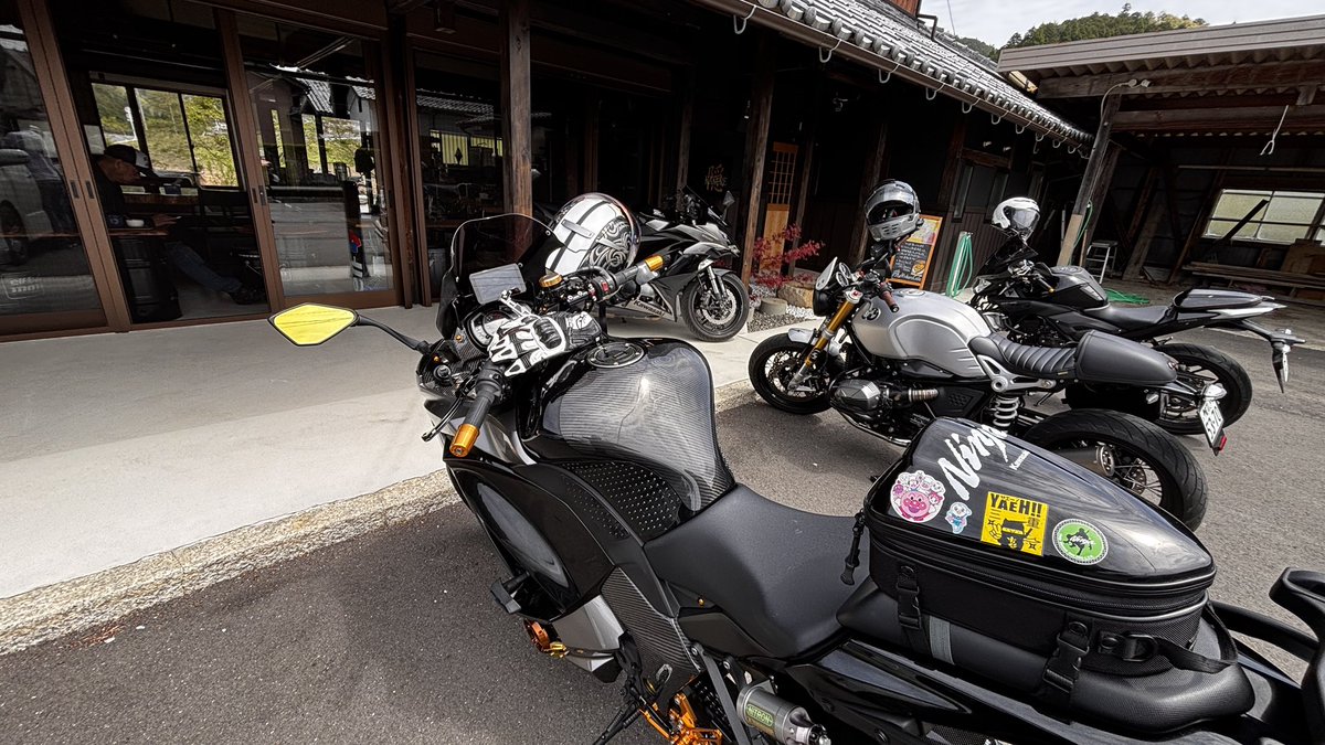 K8WGMWoPCGuud99's tweet image. 皆さん、四国へ遠征中らしいので
隠さんで、まったり休憩。

#隠 #隠riderscafe #cafe #古民家 #古民家cafe