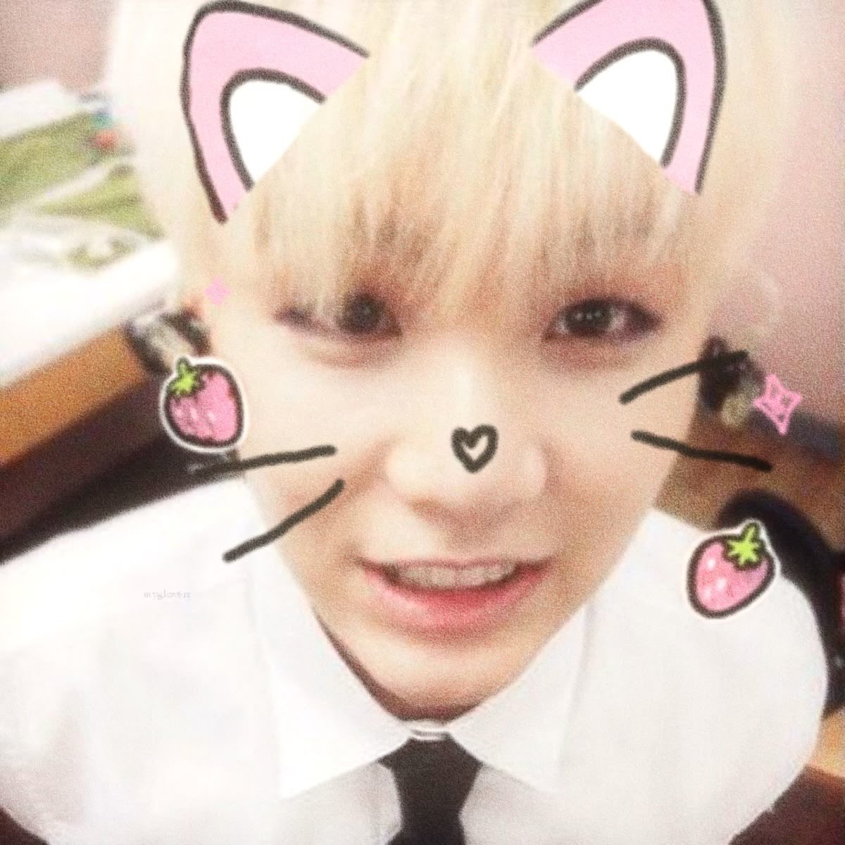 nana Ꮺ ! || verá a bts el 16 y 17! tweet media