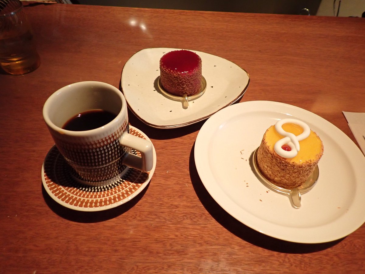 zigzag@花鳥風月ロスおじさん tweet media