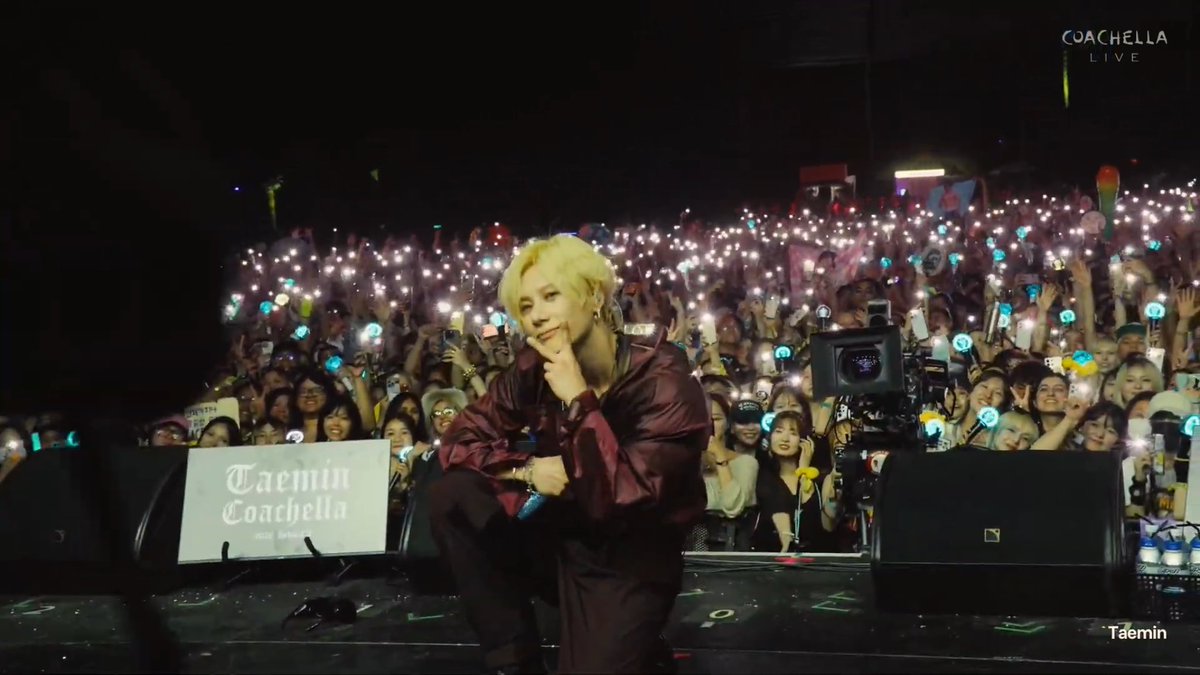 するめ tweet media