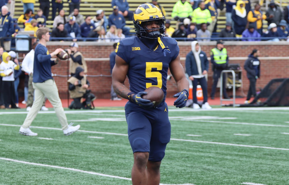 BriceMarich's tweet image. #Michigan RB Savion Hiter (@5starsavi) is not your typical freshman.