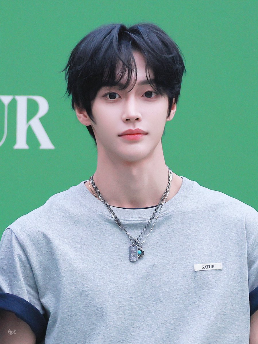 𝒌𝒐𝒊. tweet media