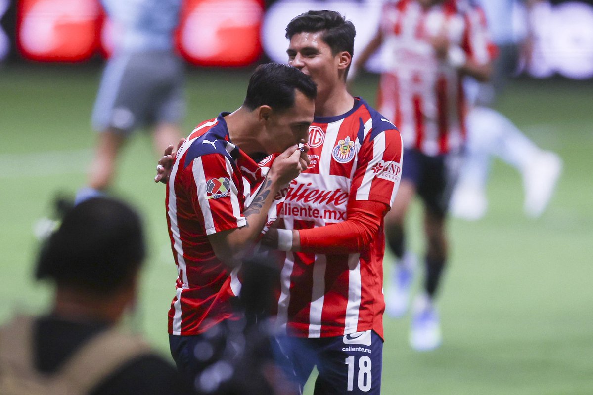 CHIVAS tweet media