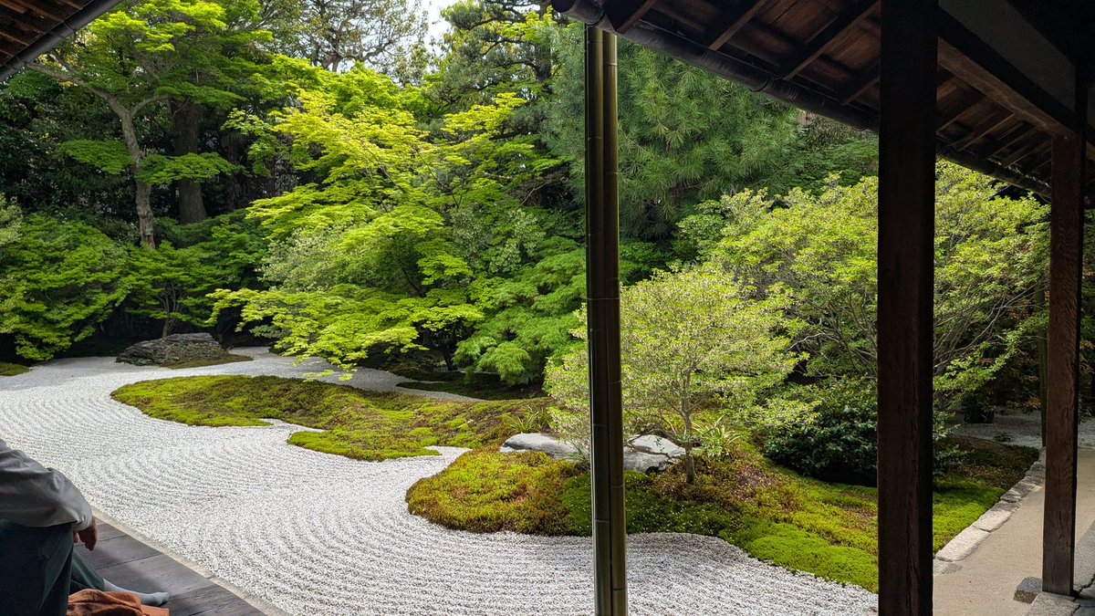 やはり枯山水　枯山水は心を穏やかにする