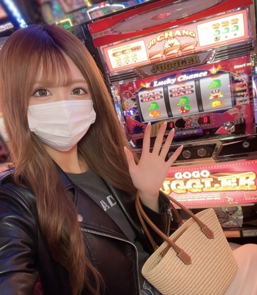 rika tweet media