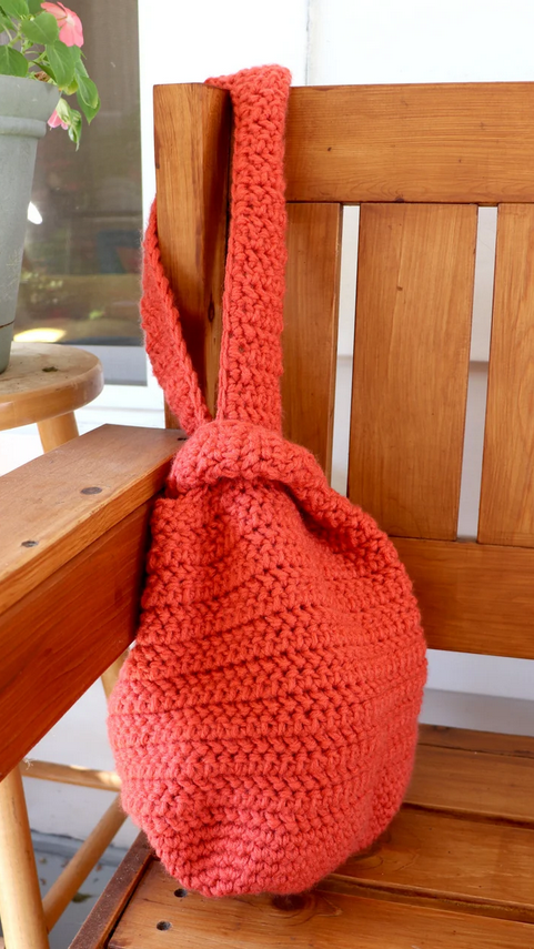 JulieKSchuler's tweet image. Coral Knot Bag
Hand-crocheted
jschulerart.etsy.com/listing/159492…
#crochet #totebag #purse #shoulderbag