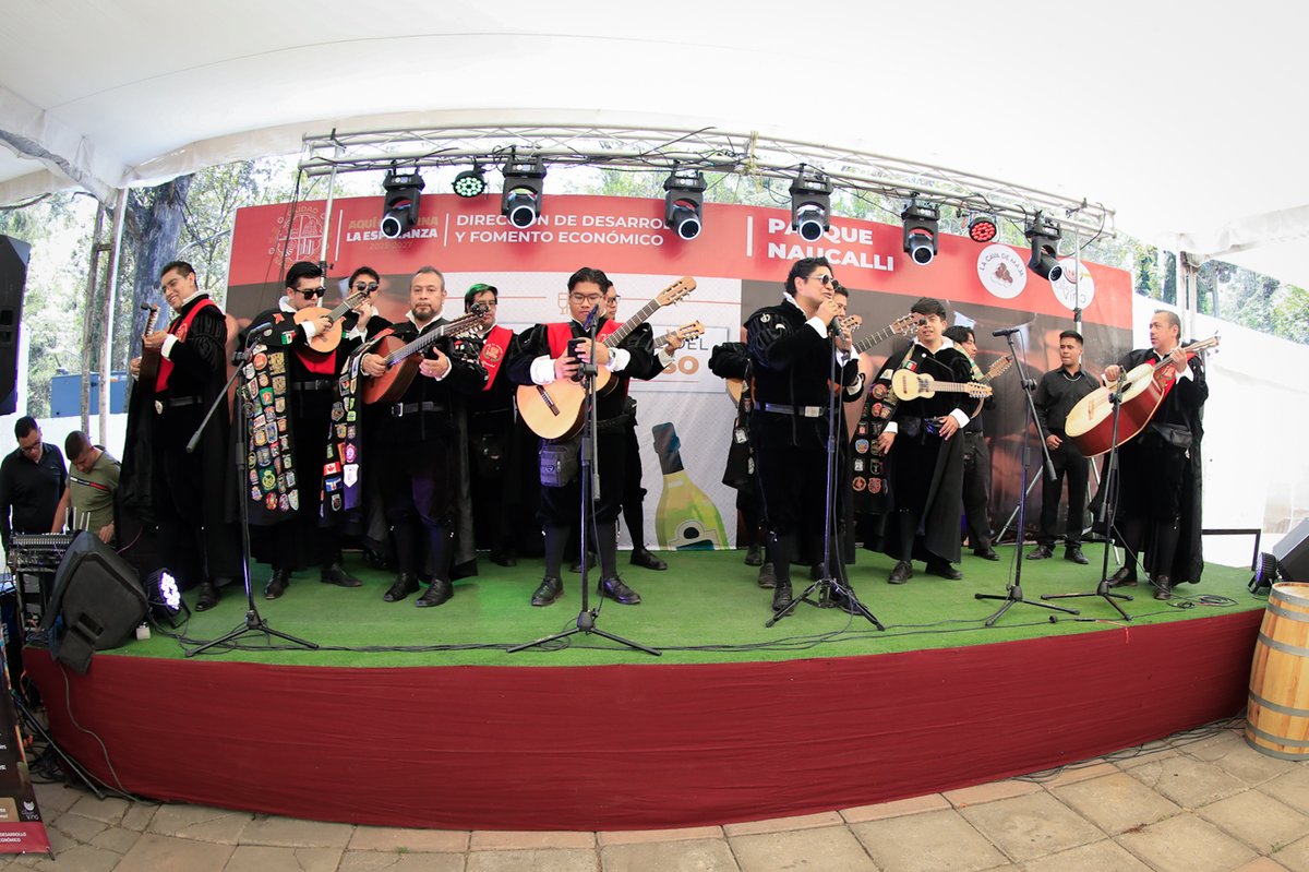 GobNau's tweet image. El Gobierno de Ciudad #Naucalpan realizó el 4º #Festival del #Vino y el #Queso en el Parque Naucalli, con 100 expositores que impulsan la economía local, el emprendimiento y la convivencia familiar. 🍷🧀✨
#AquiGobiernaLaEsperanza  #DesarrolloEconomico