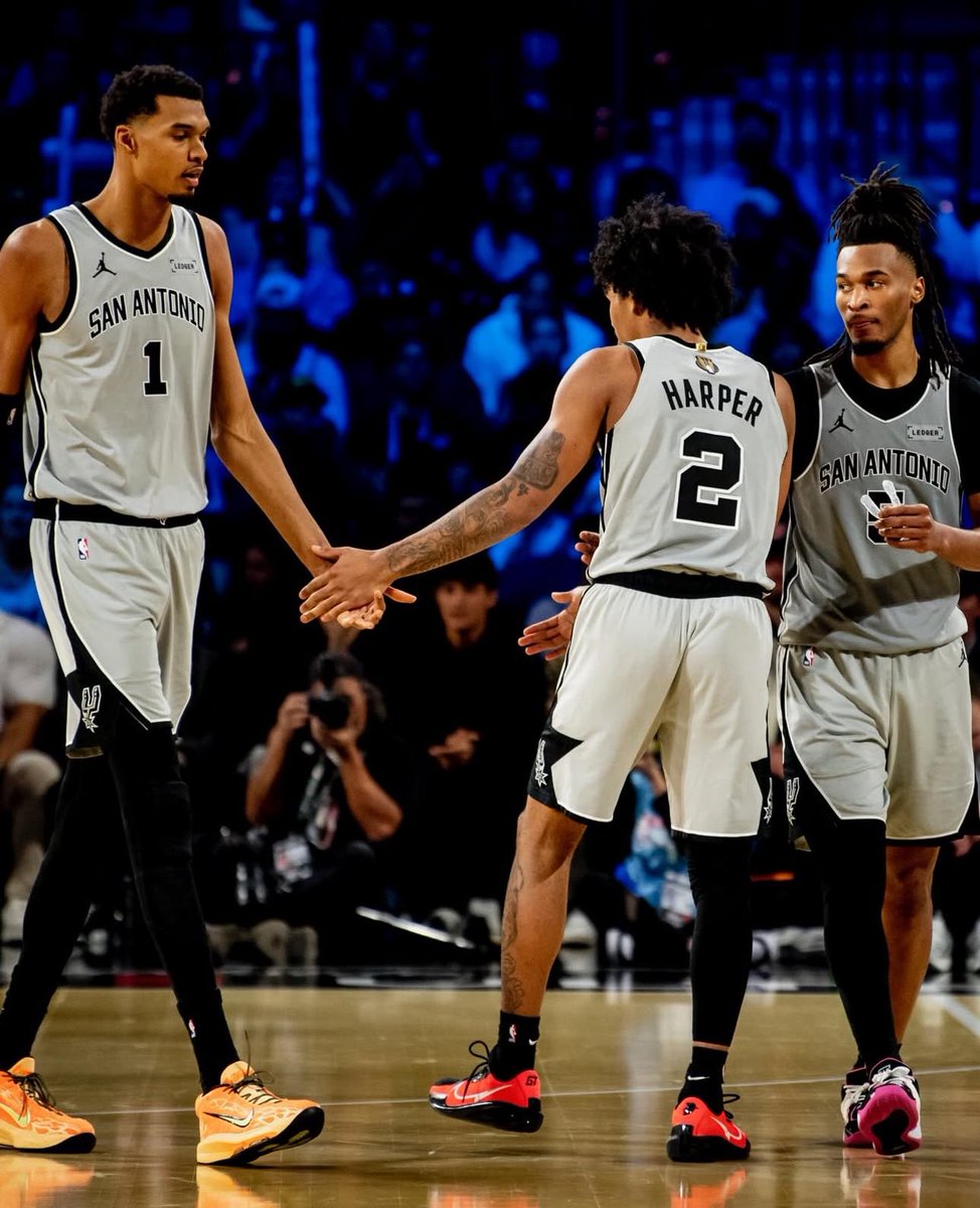 RaimundoNo996's tweet photo. @camarada_wood E o Spurs lá kkkkkkkkkkkkkkkkkkk https://t.co/f3nvdOOXik