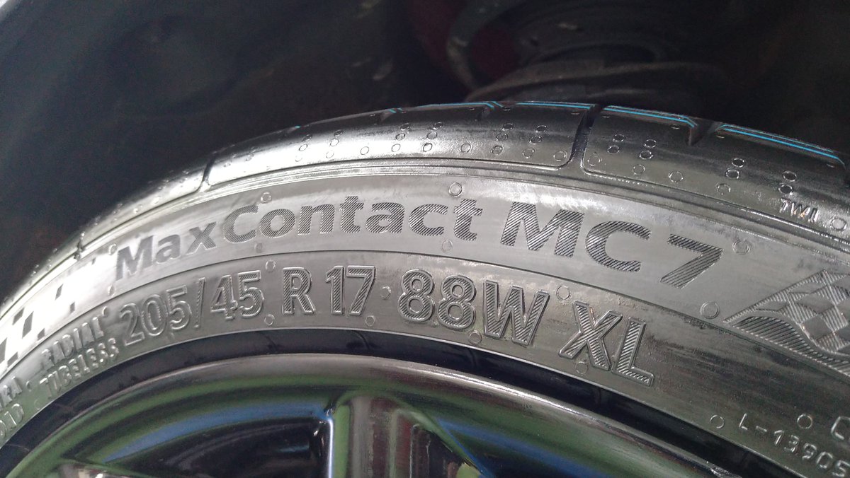 TG_MACHIDAHILLS's tweet image. 今回はタイヤご購入にあたり
当店を選んで頂き有難う御座います🙇‍♂️

#Continental #MaxContact #MC7
205/45R17 88W を装着させて頂きました✨

🚗空気圧点検お待ちしております🚗

#BMWMINI 
#COOPER_S
#コンチネンタル
#タイヤガーデン
#町田ヒルズ