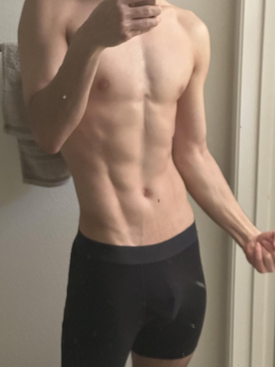 um poeta que goza tweet media