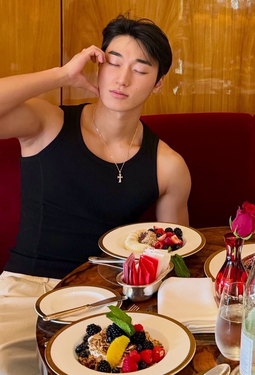 야 …. 최산 ……..