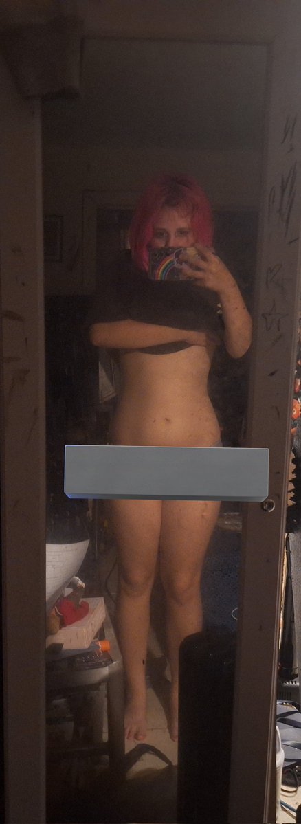 The Warden of shedtwt🦄 tweet media