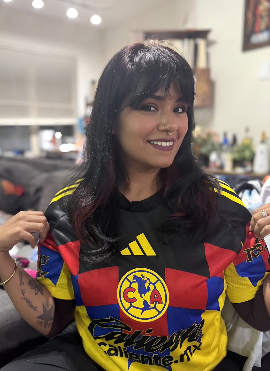 lillyy8's tweet photo. #SabadoFutbolero @TUDNUSA https://t.co/3zHFJ21SZX