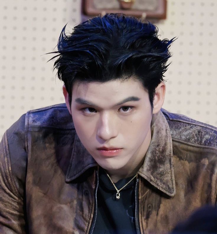 𝐜𝐥𝐨𝐮𝐝𝐲🌦️ tweet media