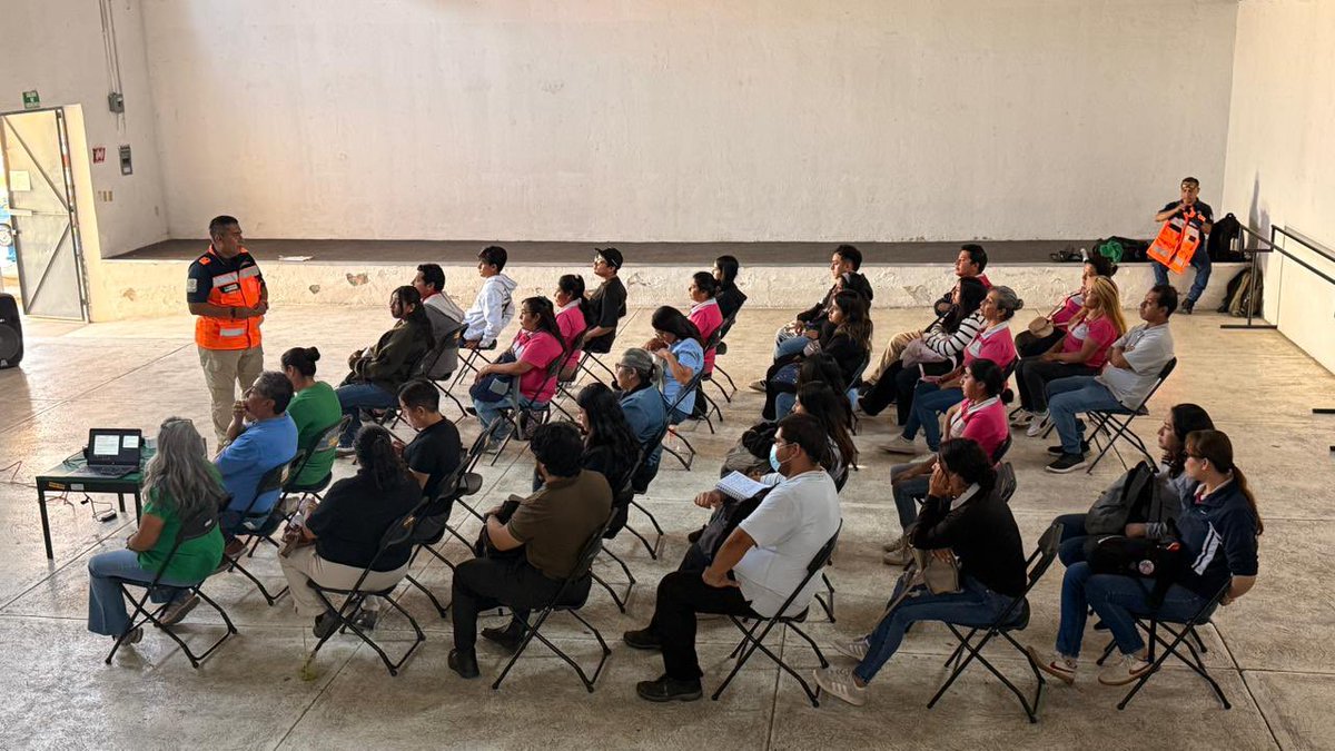 Fortalece #Protección #Civil #Municipal la cultura de prevención con capacitación en evacuación de inmuebles.

Como parte de las acciones para fortalecer la cultura de la prevención, la Dirección de Protección Civil adherida a la Secretaría de Gobierno y Territorio Municipal de