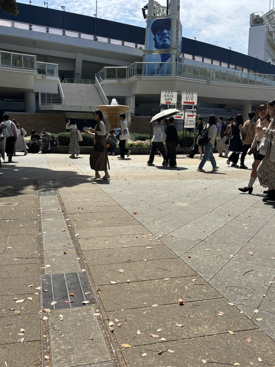 こーぺん tweet media