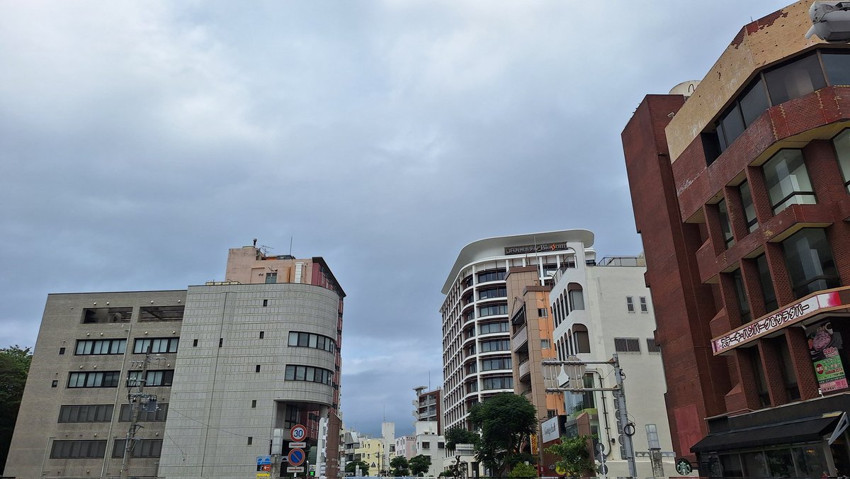 あと1時間したらスタッフ入りなんだな