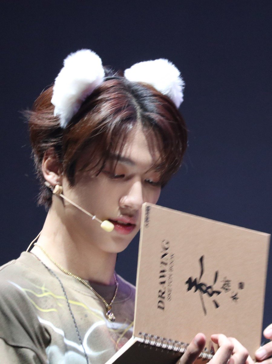 대롱쓰 tweet media