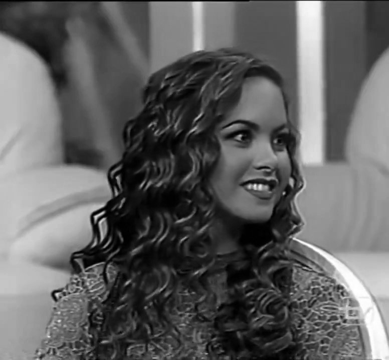 menoscu_'s tweet photo. el tiempo nos pasa a todos, menos a ella ✨️💘 https://t.co/ETtaSk4eaI