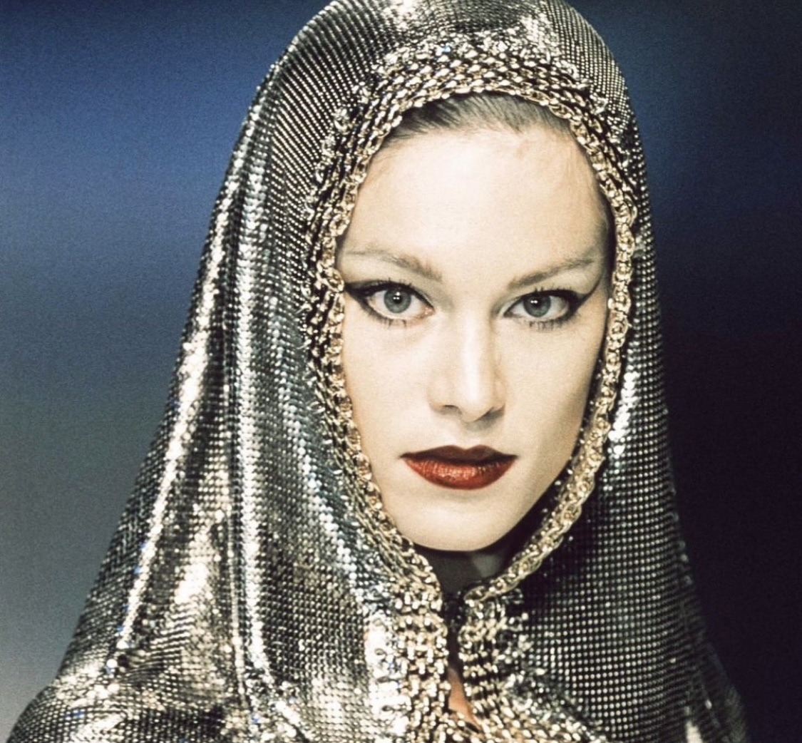 ཐི𖥔ཋྀ tweet media