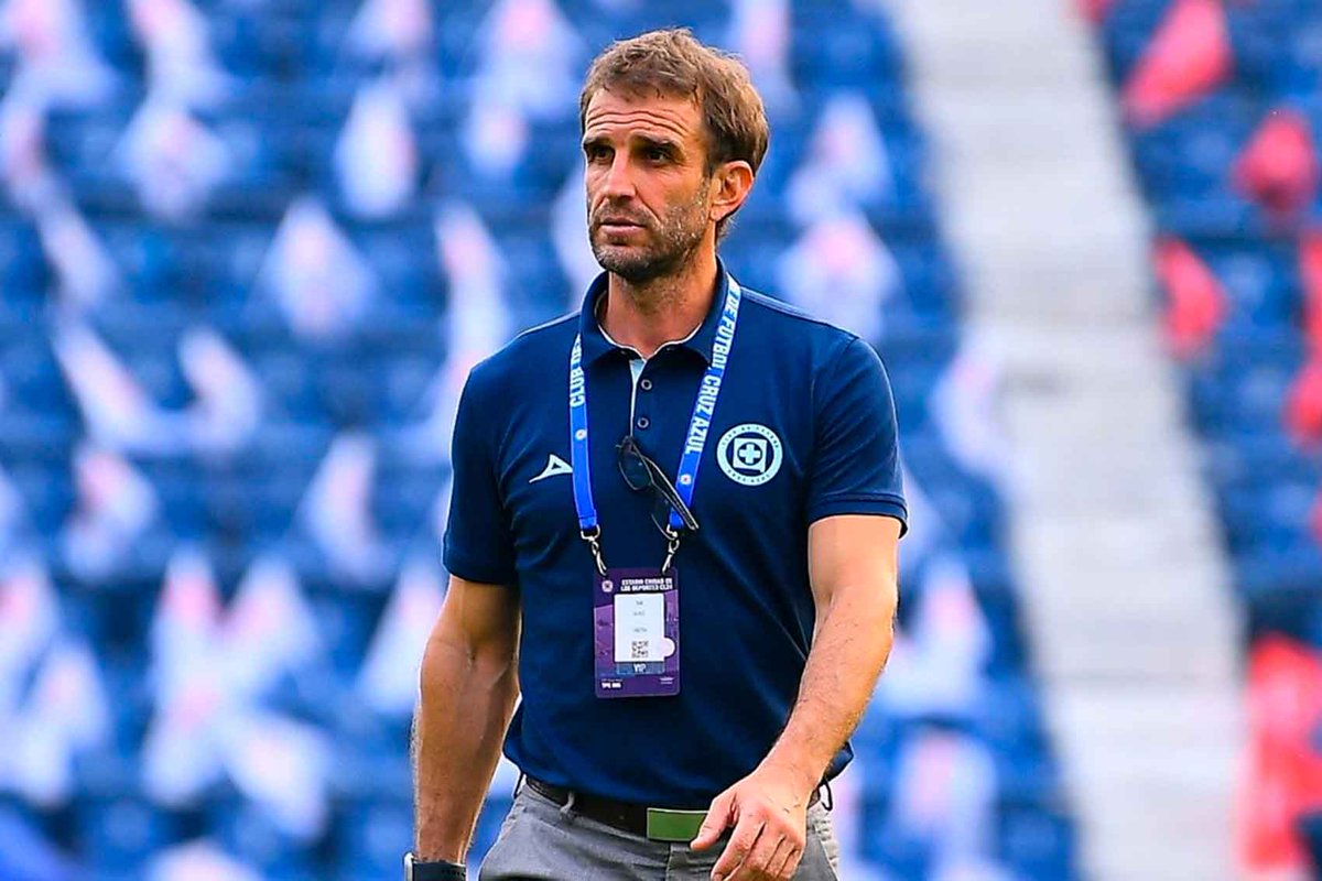 Armin Van Ditta tweet media