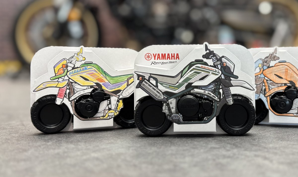 YAMAHA FZR250/受付終了。 FZR250はアルミフレームになる前の世代が1番