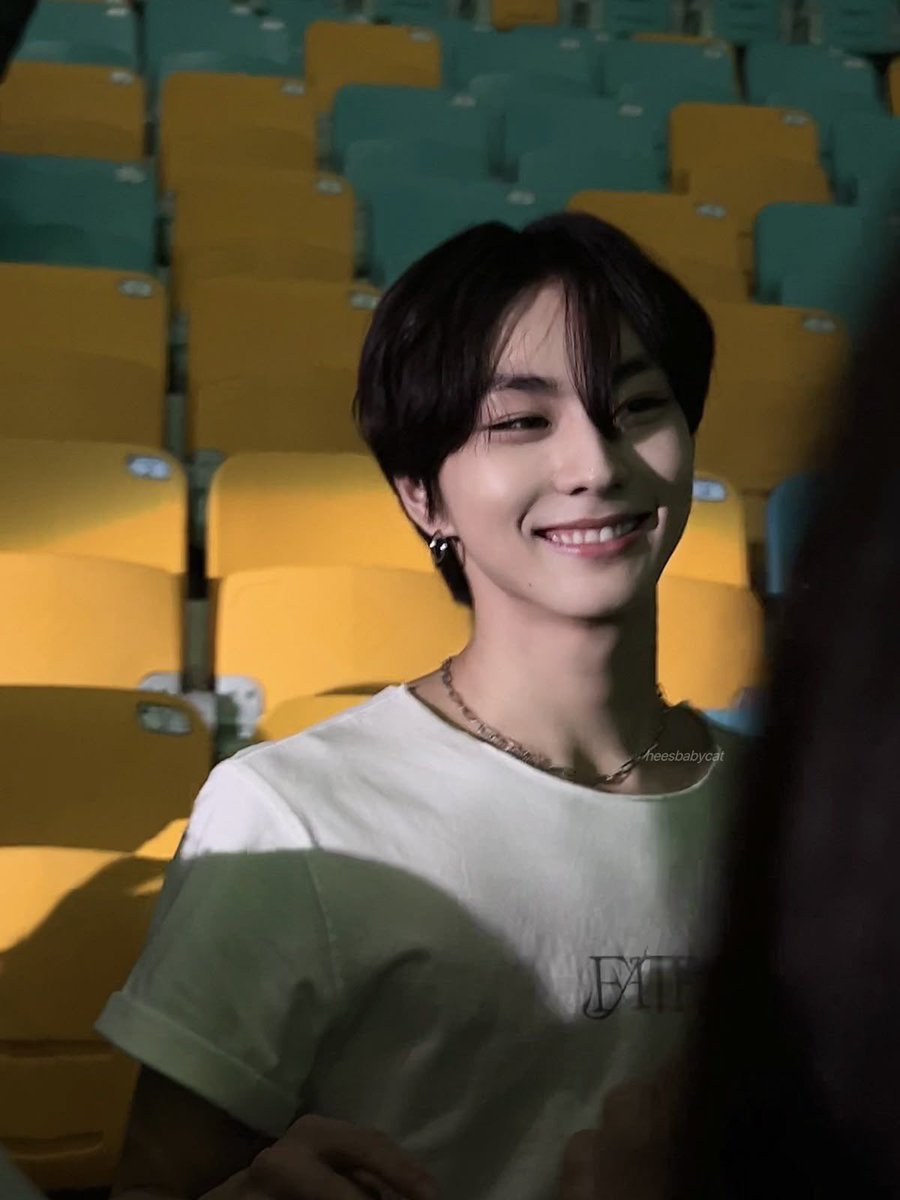 (slow?) 원 tweet media