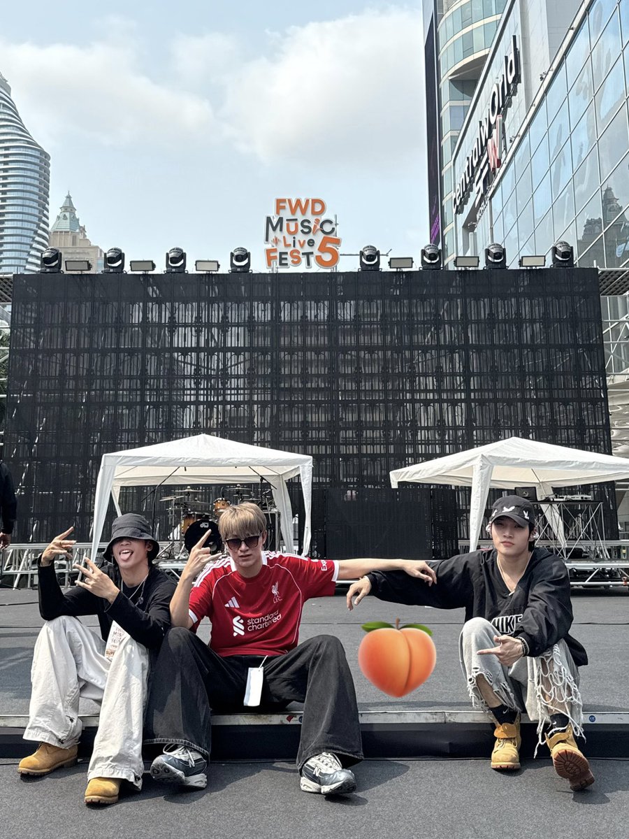 SuperThai official tweet media