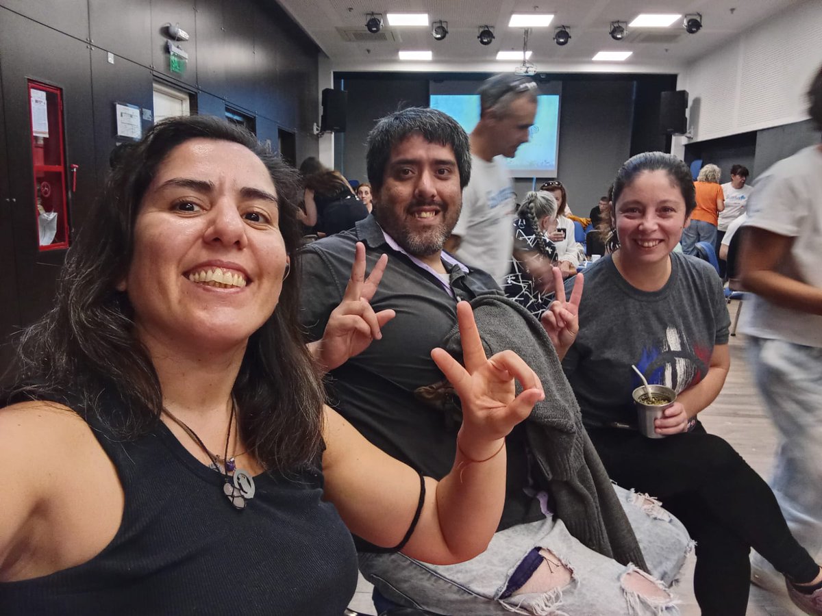 PatriaCompa's tweet photo. Presentación de la Lista del Frente Estela Maldonado de SUTEBA, felicitaciones @⁨rocíoNaiaraTa⁩ nuestra candidata preferida!!! 💞💝✌🏾✌🏾👏🏾👏🏾 https://t.co/Z5ZfLk4fG7