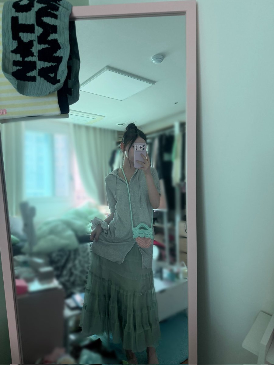 illitweverse's tweet image. 🌟 #MOKA | 260419

☕: ^^

 #ILLIT #아일릿 @ILLIT_official @ILLIT_twt