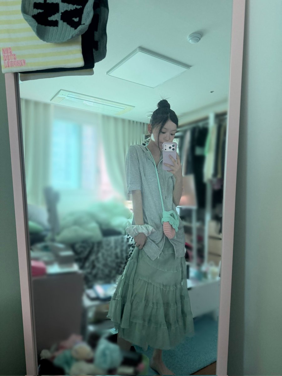 illitweverse's tweet image. 🌟 #MOKA | 260419

☕: ^^

 #ILLIT #아일릿 @ILLIT_official @ILLIT_twt