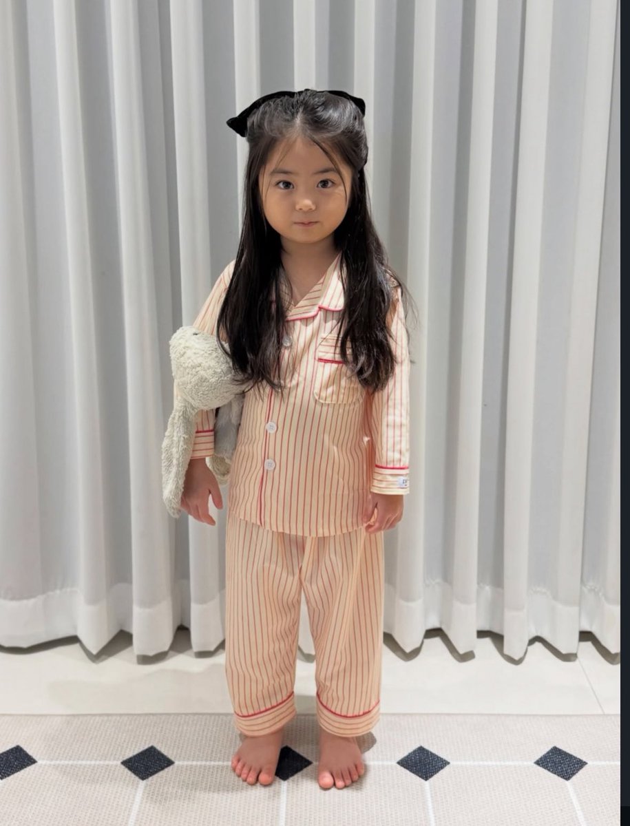 Christopher tweet media