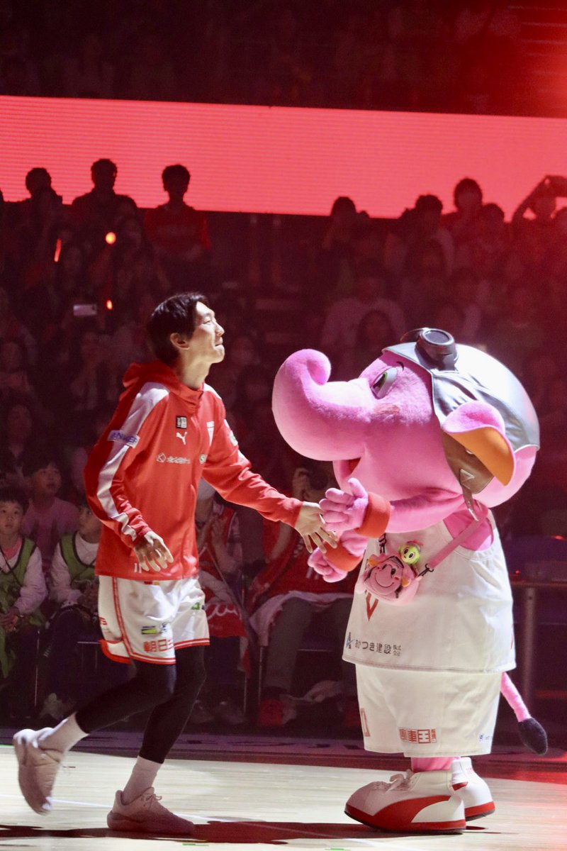 ウエストヴィレッジ選手が出場してウィンしますように！