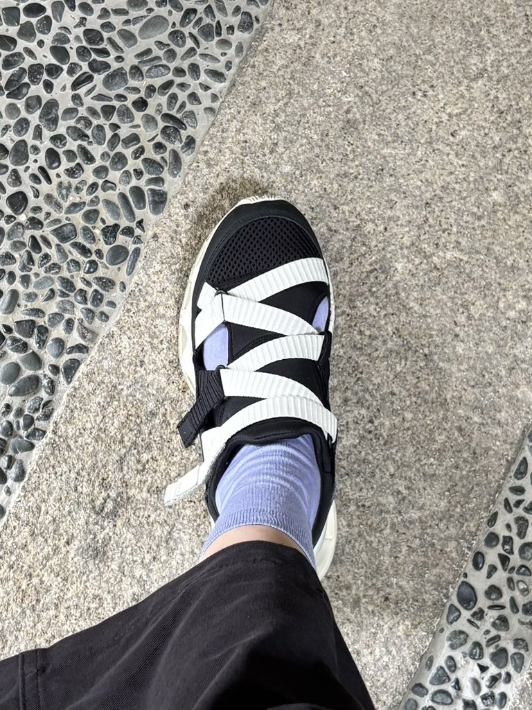 えゆじ tweet media