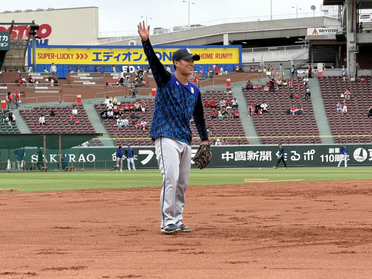 横浜DeNAベイスターズ tweet media