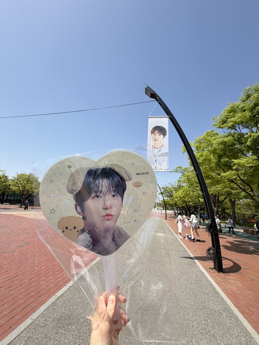 우희주 tweet media